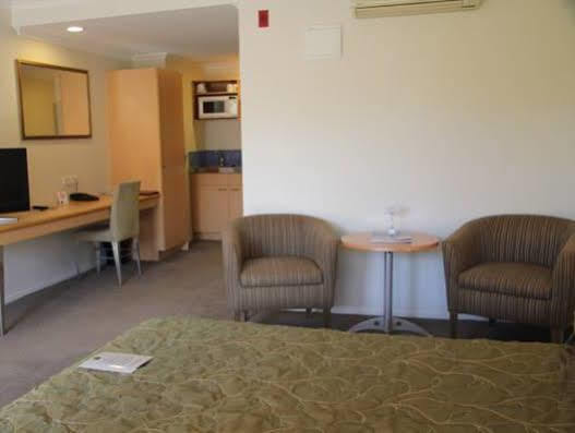 Harbour City Motor Inn & Conference Тауранга Екстериор снимка